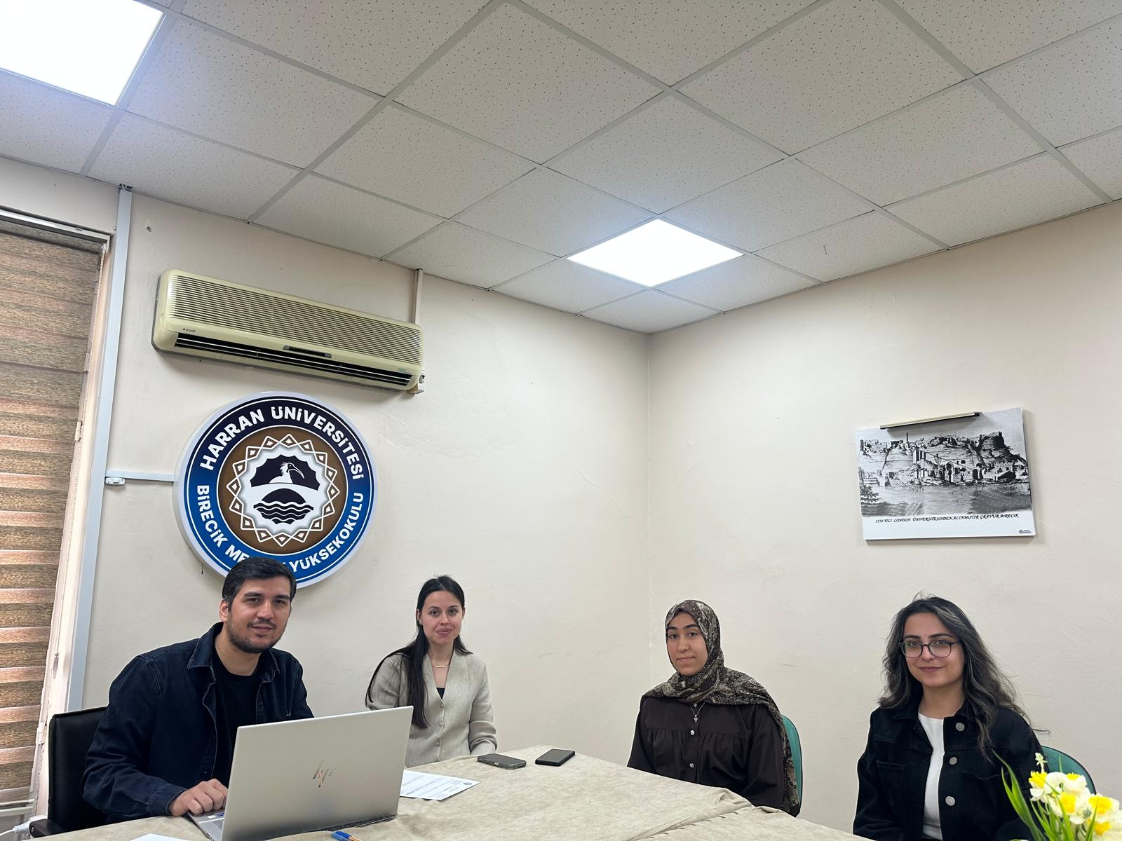 Laborant ve Veteriner Sağlık Programı Sınıf Temsilcileri ile Değerlendirme Toplantısı Gerçekleştirildi